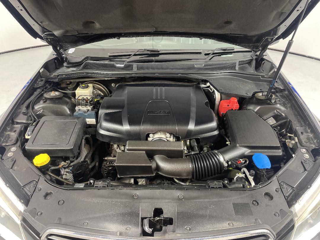 Photo '13' of Holden Commodore