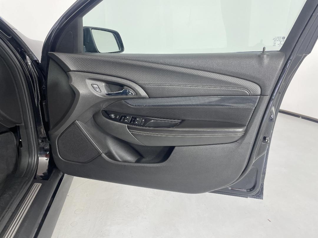 Photo '15' of Holden Commodore