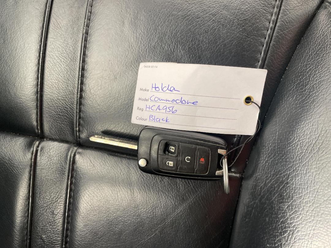 Photo '22' of Holden Commodore