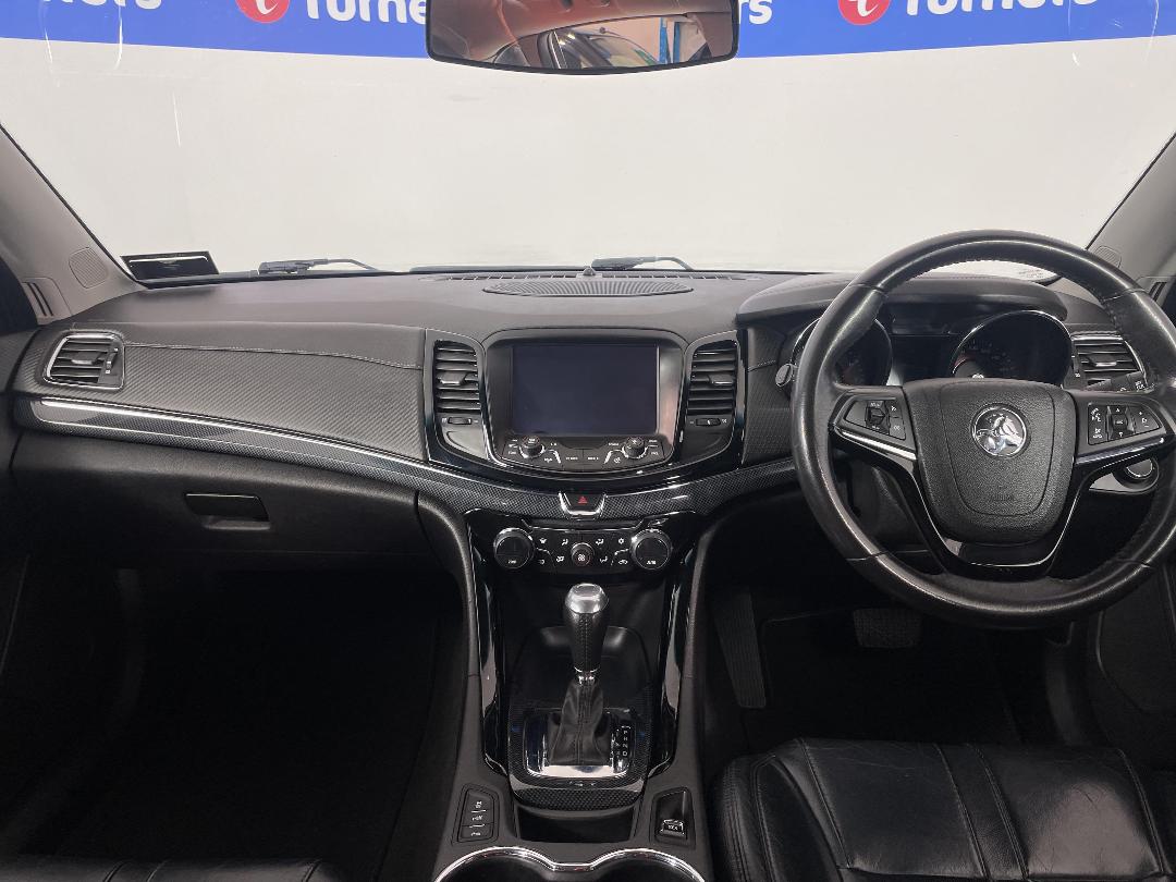 Photo '17' of Holden Commodore