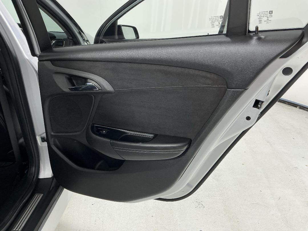 Photo '19' of Holden Commodore