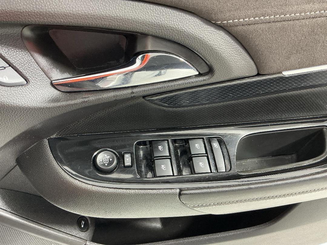 Photo '26' of Holden Commodore