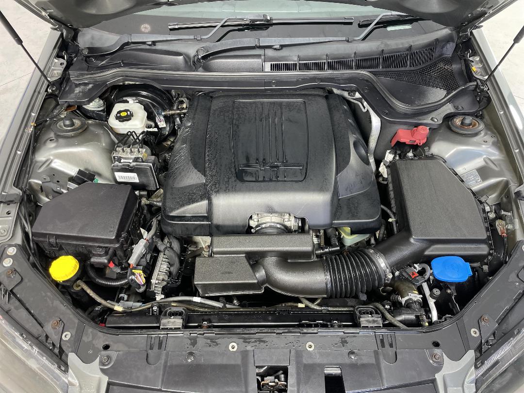 Photo '13' of Holden Commodore