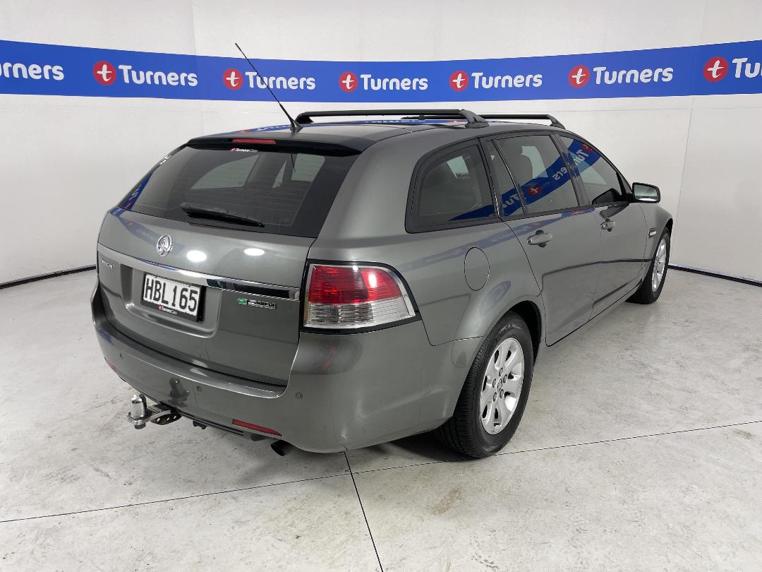 Photo '7' of Holden Commodore