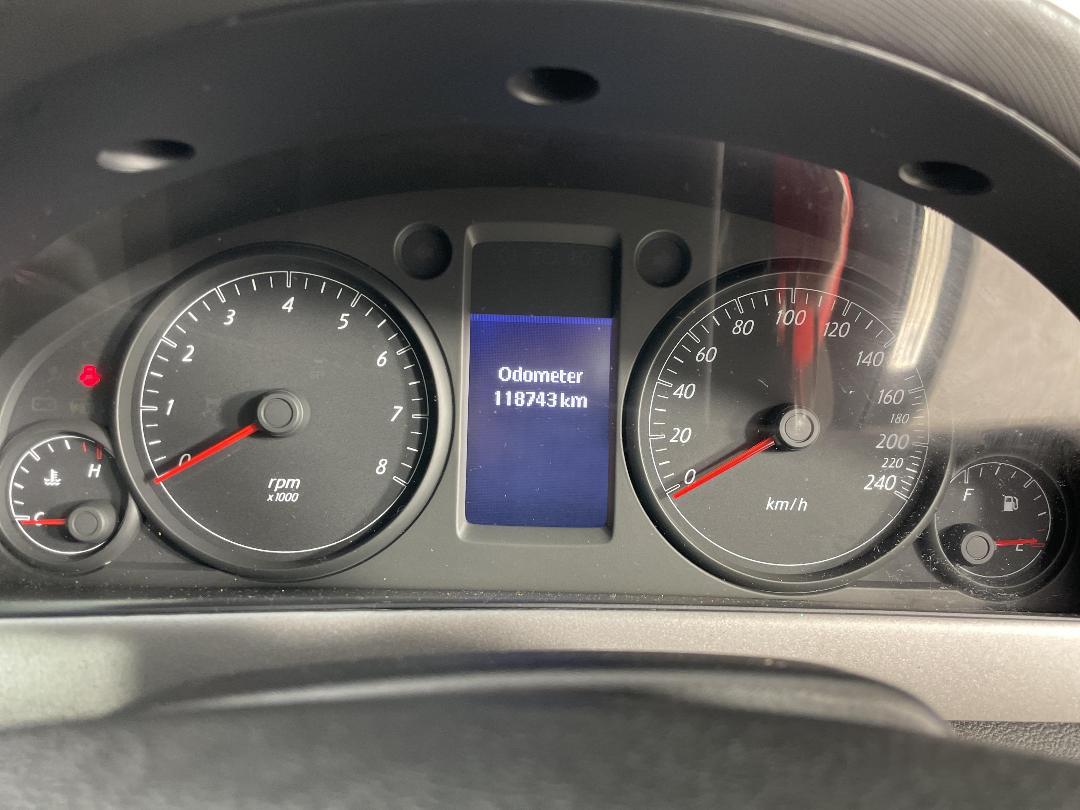 Photo '21' of Holden Commodore