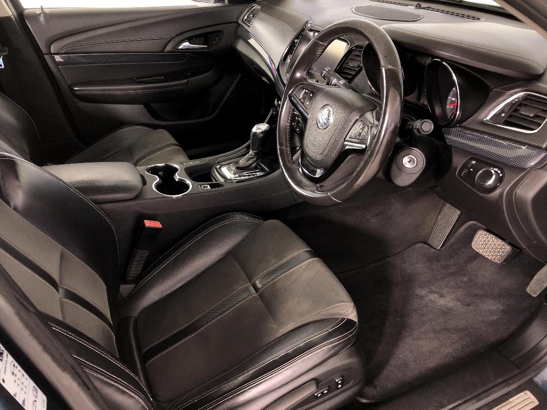 Photo '16' of Holden Commodore Photo '16' of Holden Commodore