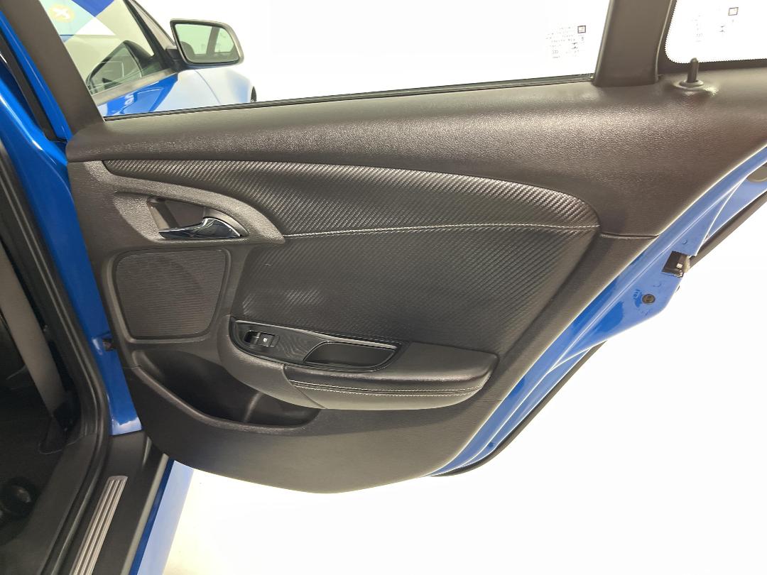 Photo '19' of Holden Commodore