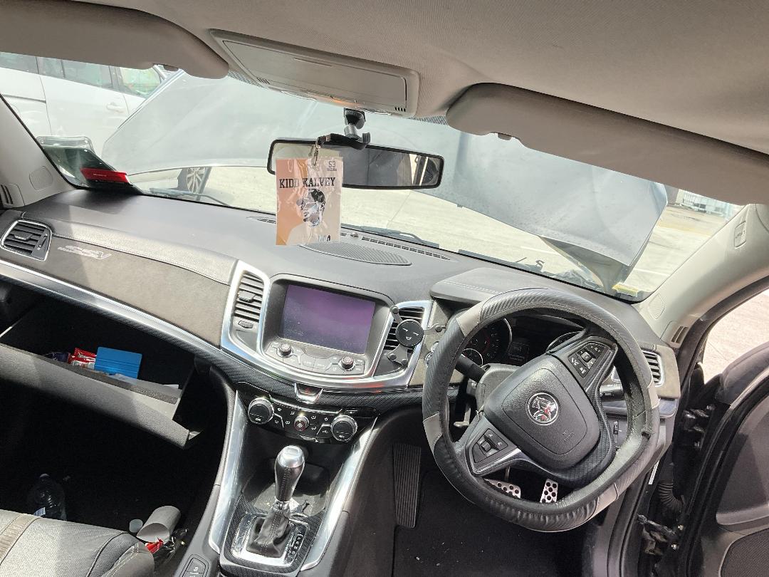 Photo '18' of Holden Commodore VF SS-V Photo '18' of Holden Commodore VF SS-V