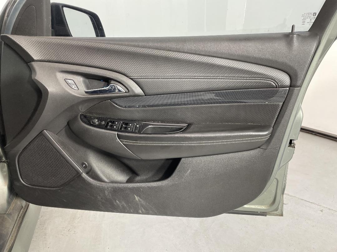 Photo '15' of Holden Commodore