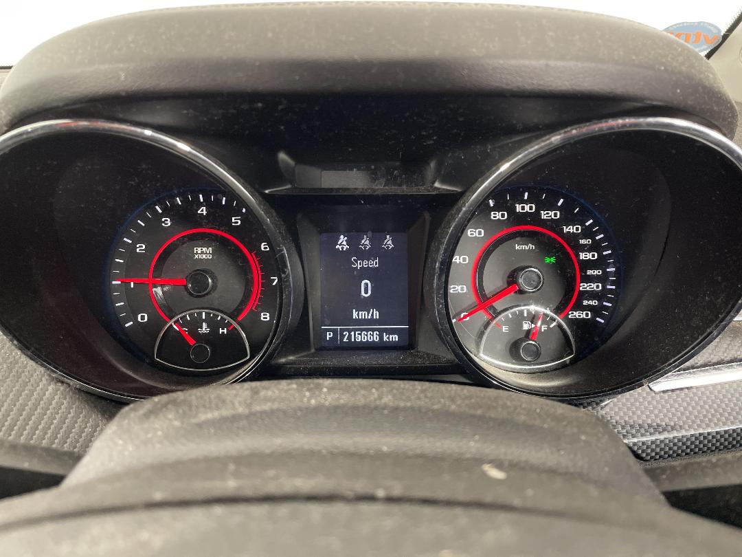 Photo '21' of Holden Commodore