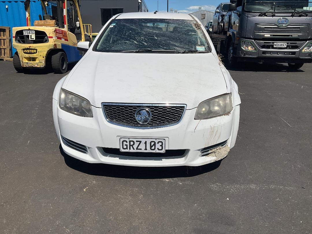 Photo '8' of Holden Commodore Omega Photo '8' of Holden Commodore Omega