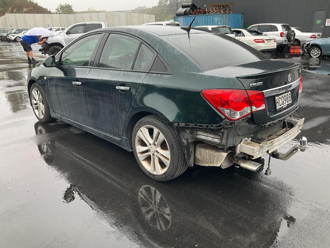 Photo '3' of Holden Cruze SRI V Photo '3' of Holden Cruze SRI V