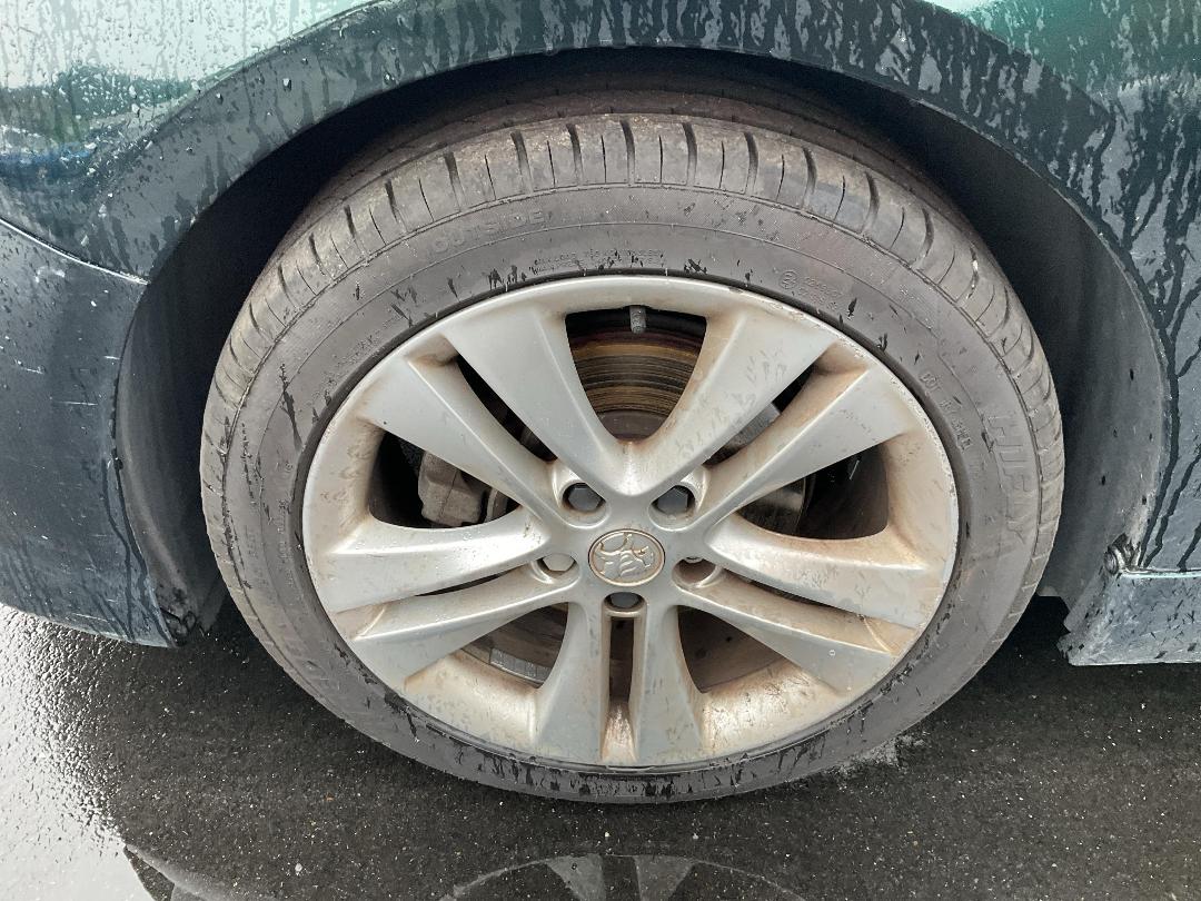 Photo '9' of Holden Cruze SRI V Photo '9' of Holden Cruze SRI V