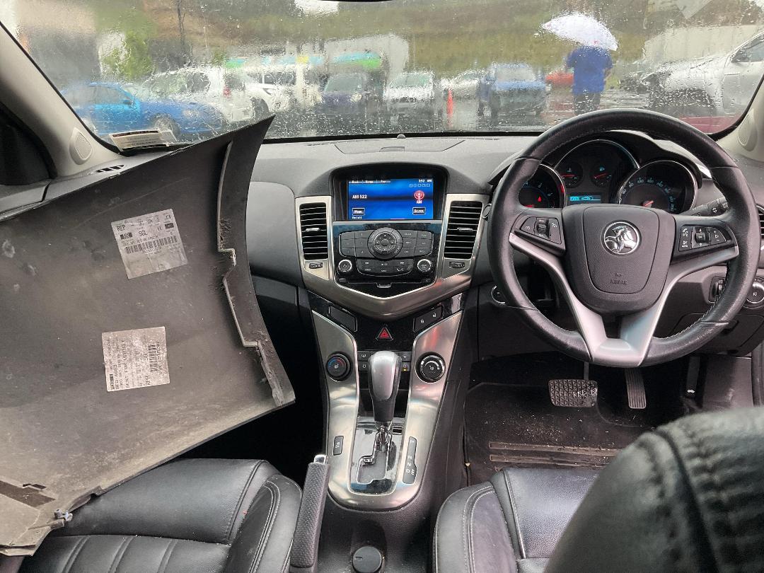 Photo '15' of Holden Cruze SRI V Photo '15' of Holden Cruze SRI V