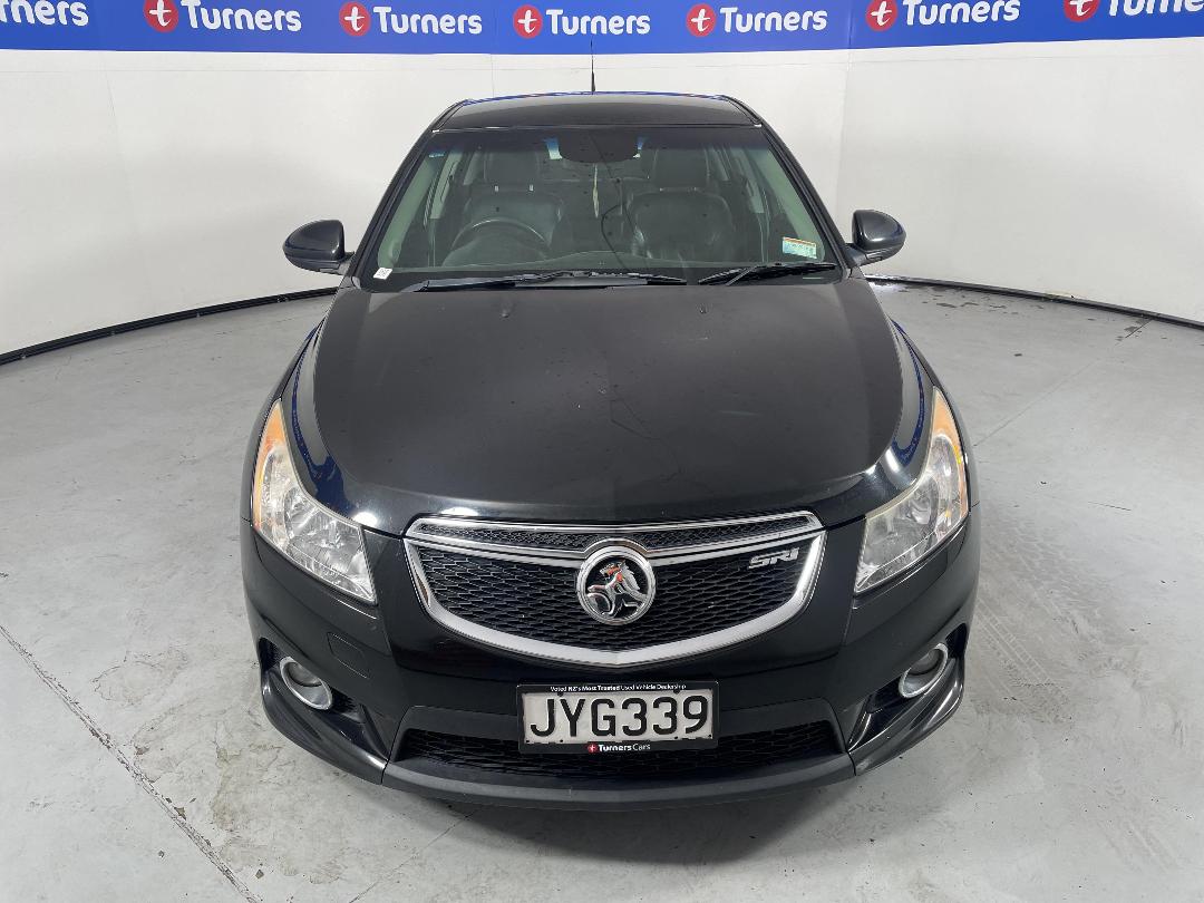 Photo '2' of Holden Cruze