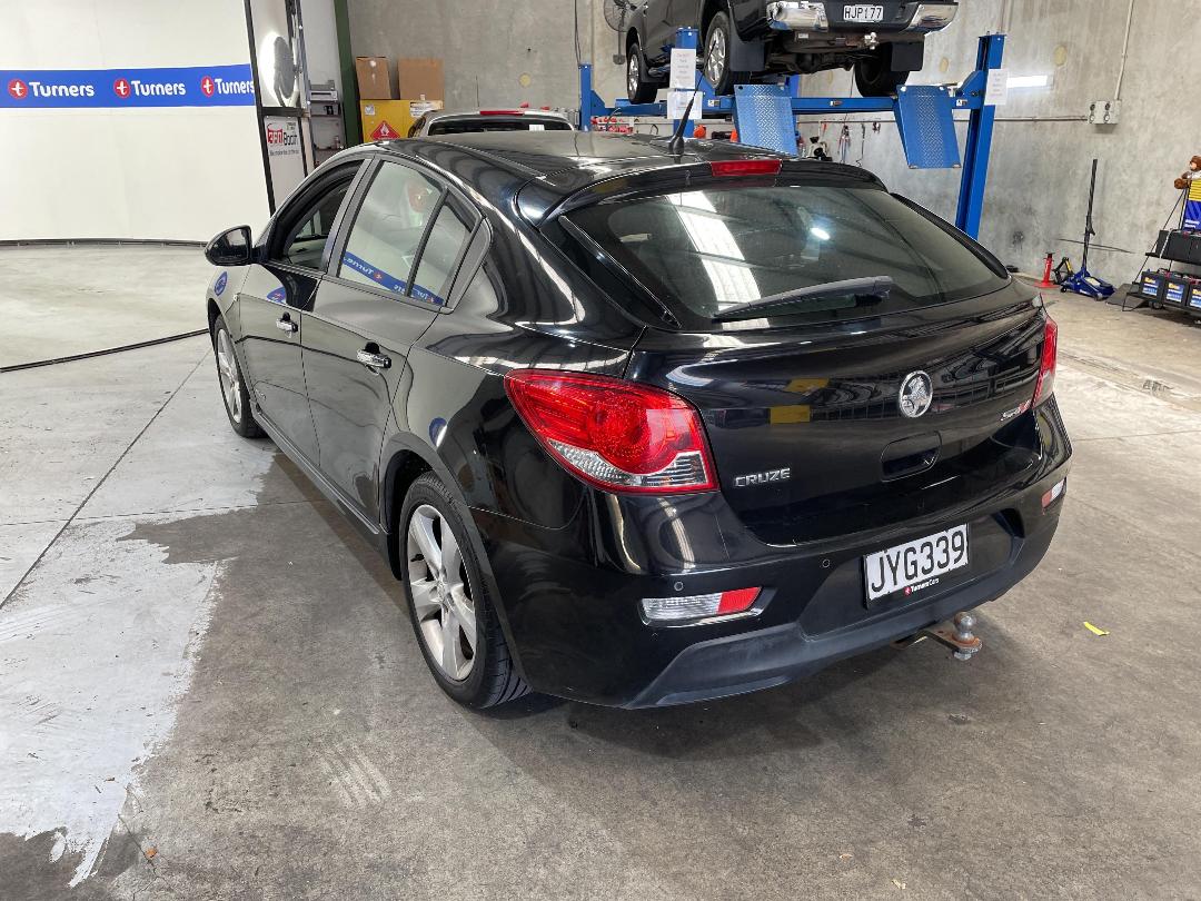 Photo '6' of Holden Cruze SRI-V HB T