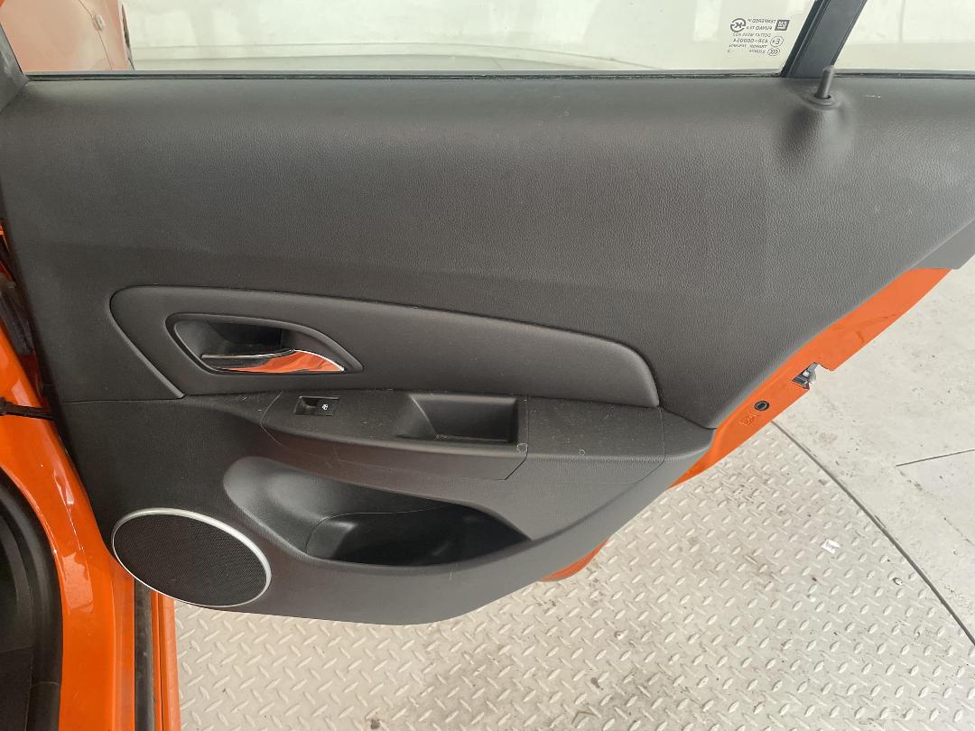 Photo '19' of Holden Cruze Photo '19' of Holden Cruze