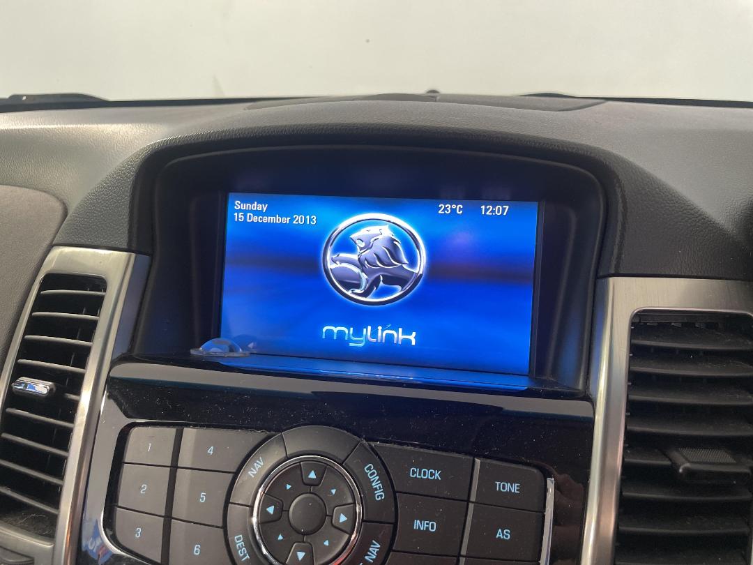 Photo '29' of Holden Cruze Photo '29' of Holden Cruze