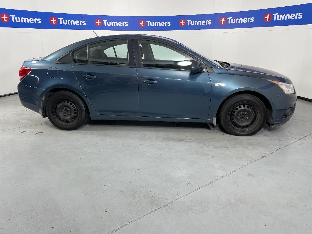 Photo '23' of Holden Cruze Photo '23' of Holden Cruze