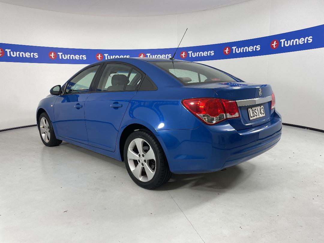 Photo '5' of Holden Cruze