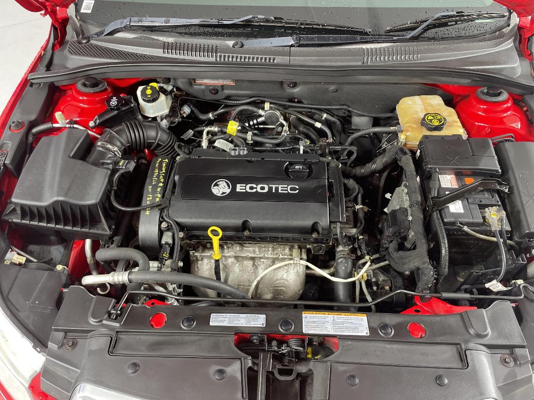 Photo '13' of Holden Cruze