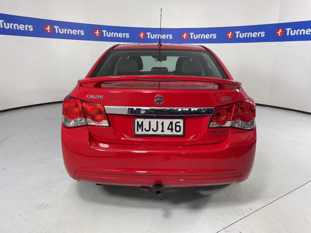 Photo '6' of Holden Cruze