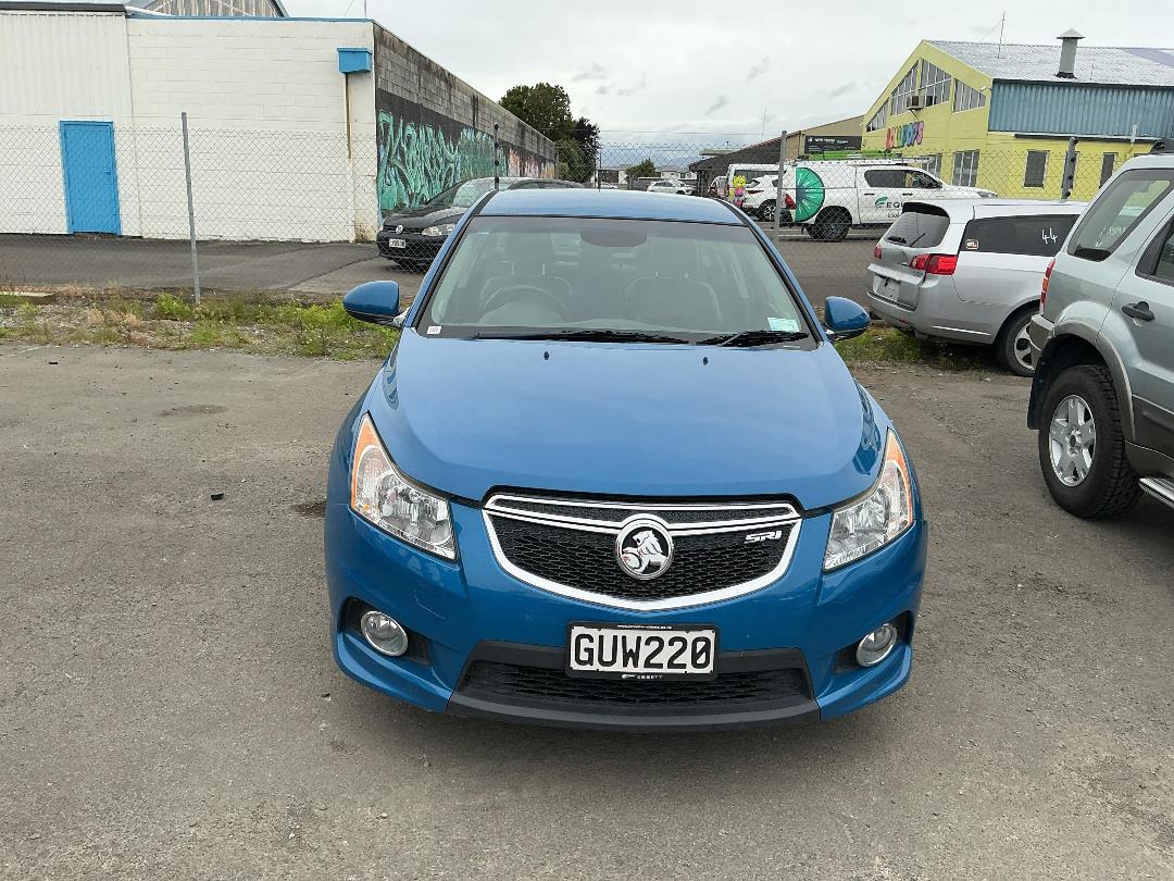 Photo '2' of Holden Cruze SRI V T