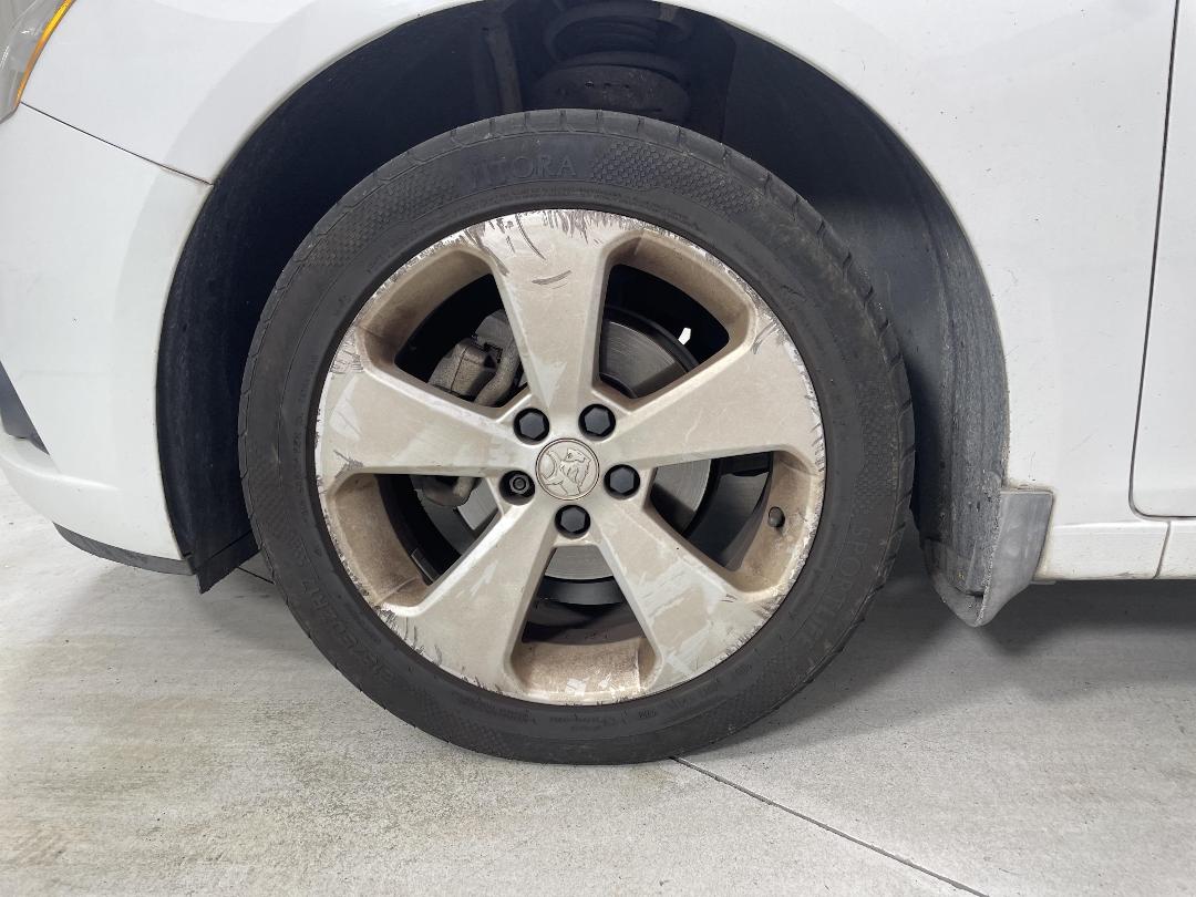 Photo '8' of Holden Cruze Equipe