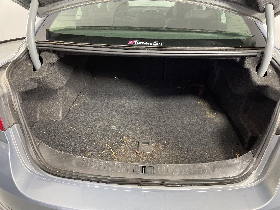 Photo '14' of Holden Malibu Photo '14' of Holden Malibu