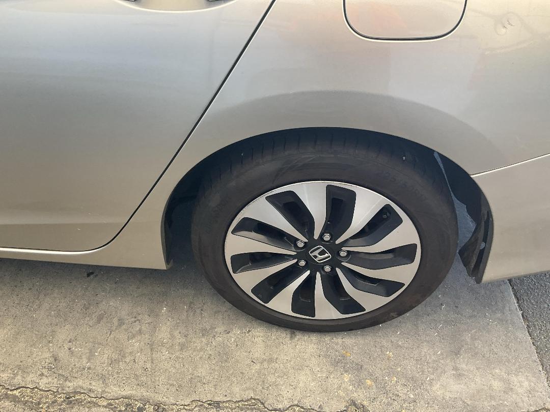 Photo '21' of Honda Accord Photo '21' of Honda Accord