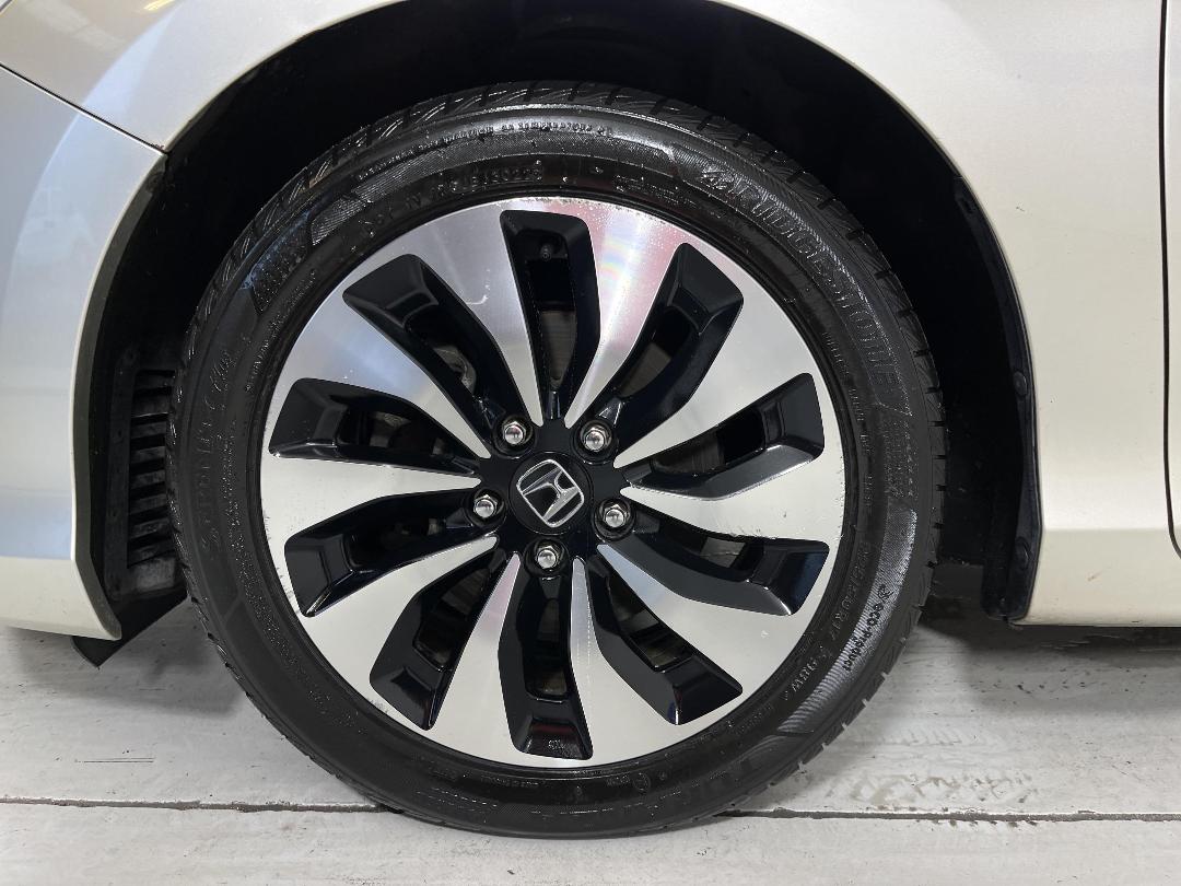 Photo '10' of Honda Accord Photo '10' of Honda Accord