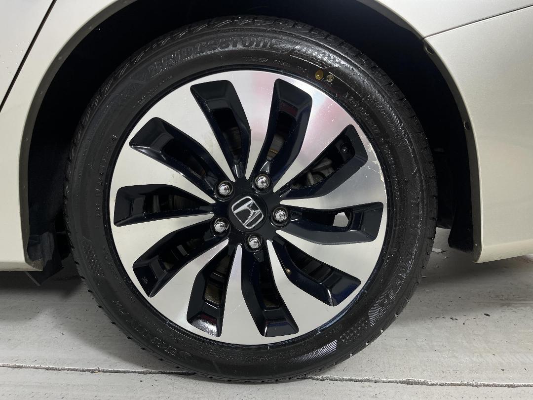 Photo '11' of Honda Accord Photo '11' of Honda Accord