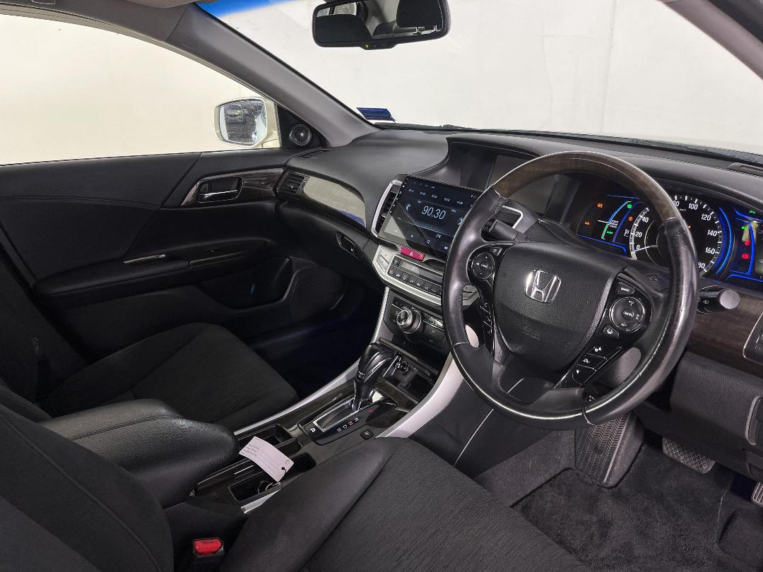 Photo '16' of Honda Accord Photo '16' of Honda Accord