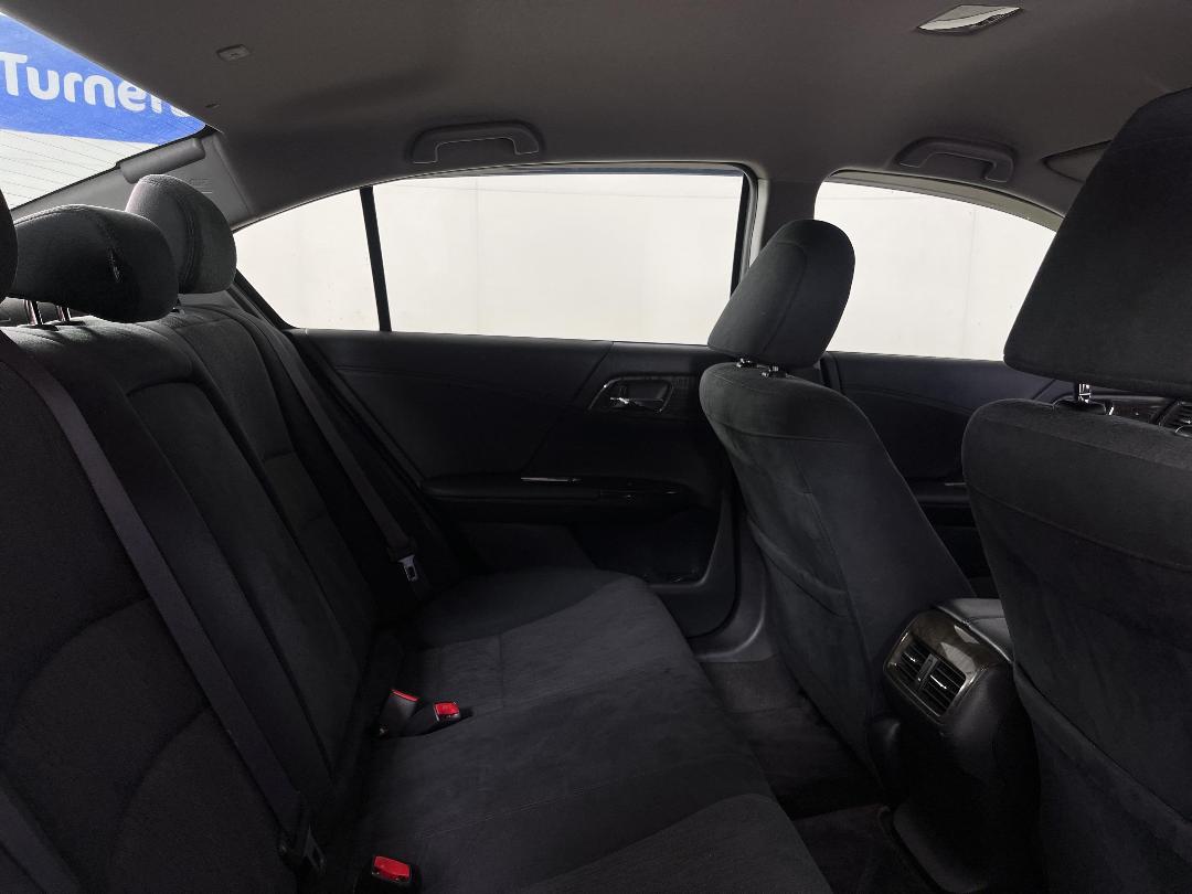 Photo '20' of Honda Accord Photo '20' of Honda Accord