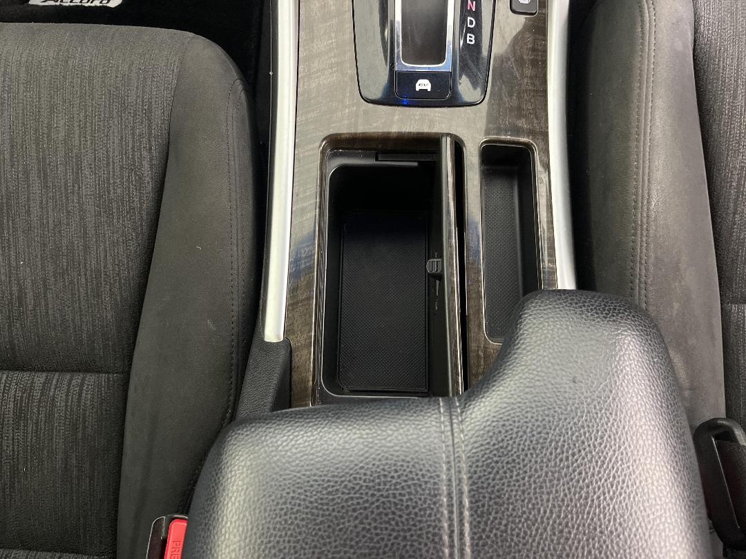 Photo '23' of Honda Accord Photo '23' of Honda Accord