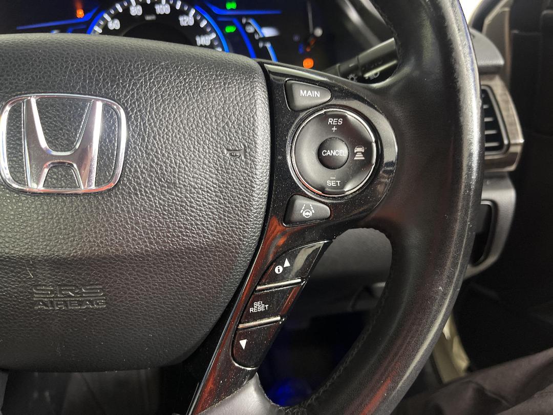 Photo '25' of Honda Accord Photo '25' of Honda Accord