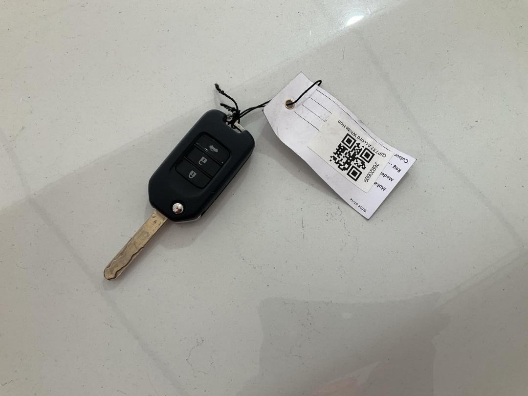 Photo '13' of Honda Accord S Photo '13' of Honda Accord S