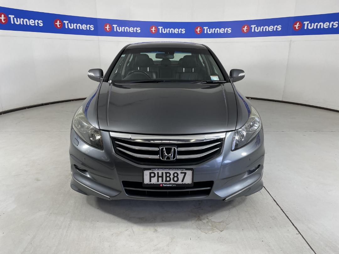 Photo '2' of Honda Accord Photo '2' of Honda Accord