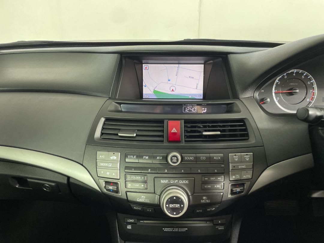 Photo '18' of Honda Accord Photo '18' of Honda Accord