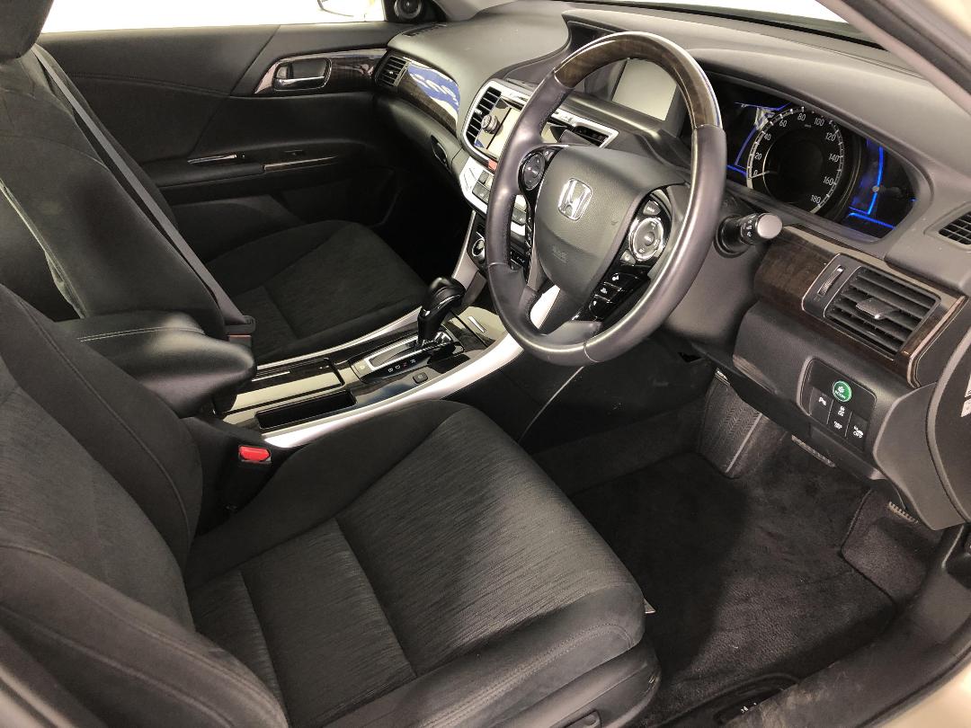 Photo '16' of Honda Accord Photo '16' of Honda Accord