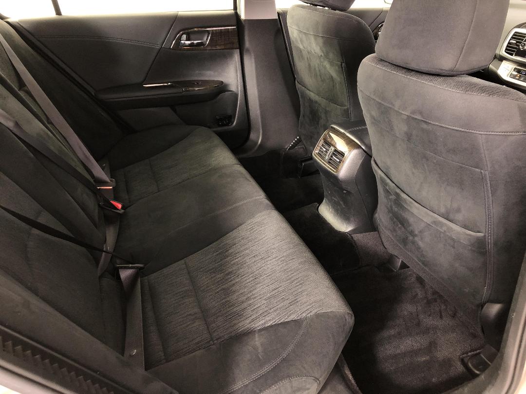 Photo '20' of Honda Accord Photo '20' of Honda Accord