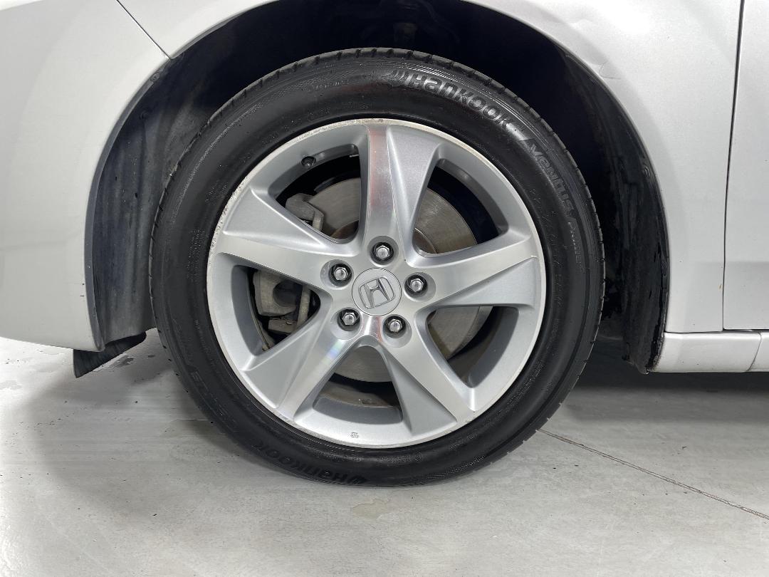 Photo '10' of Honda Accord