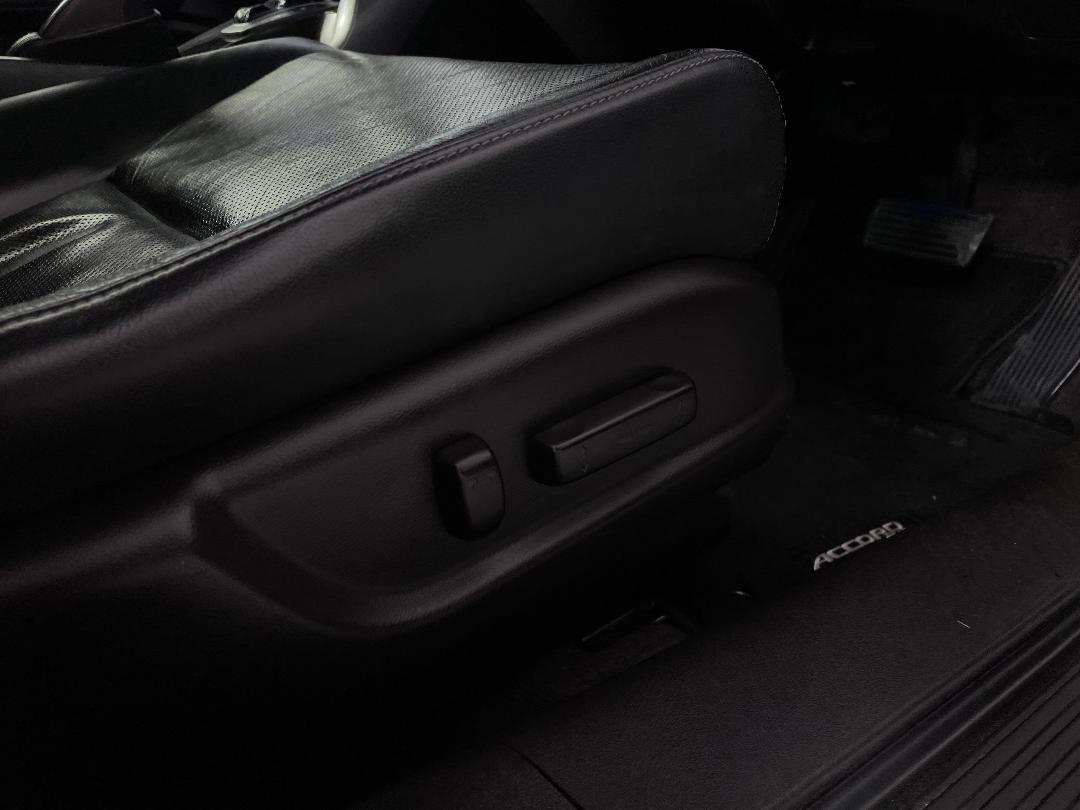 Photo '26' of Honda Accord