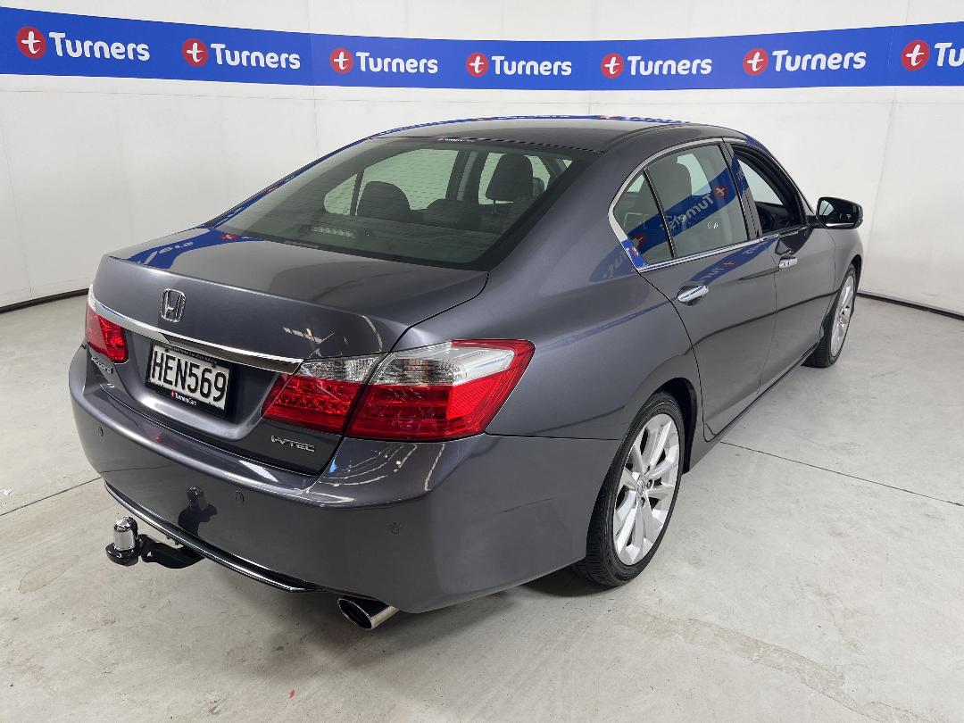 Photo '7' of Honda Accord