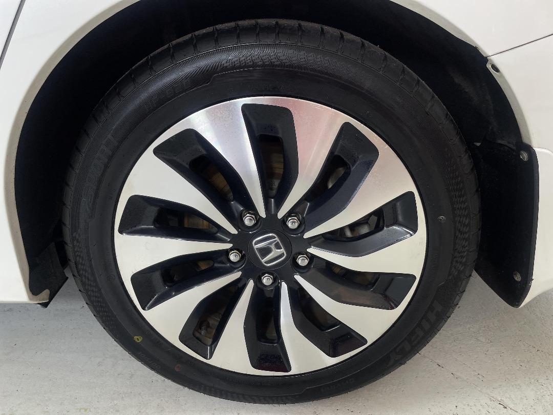 Photo '11' of Honda Accord Photo '11' of Honda Accord