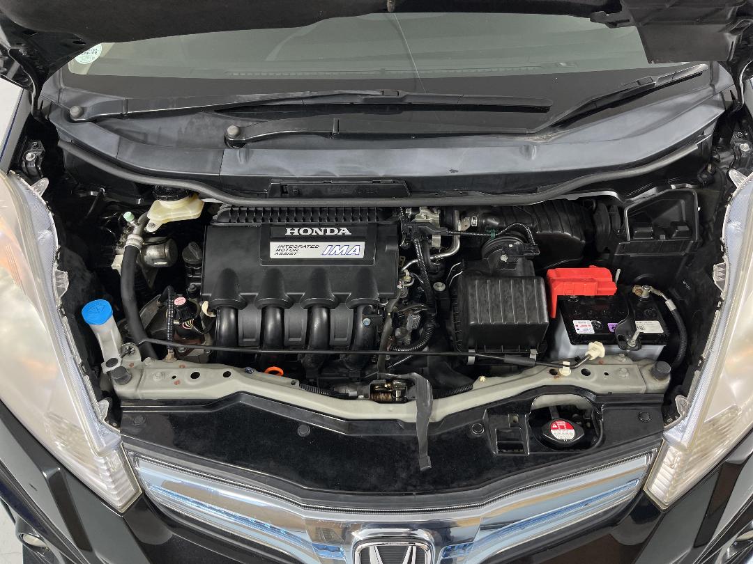 Photo '13' of Honda FIT