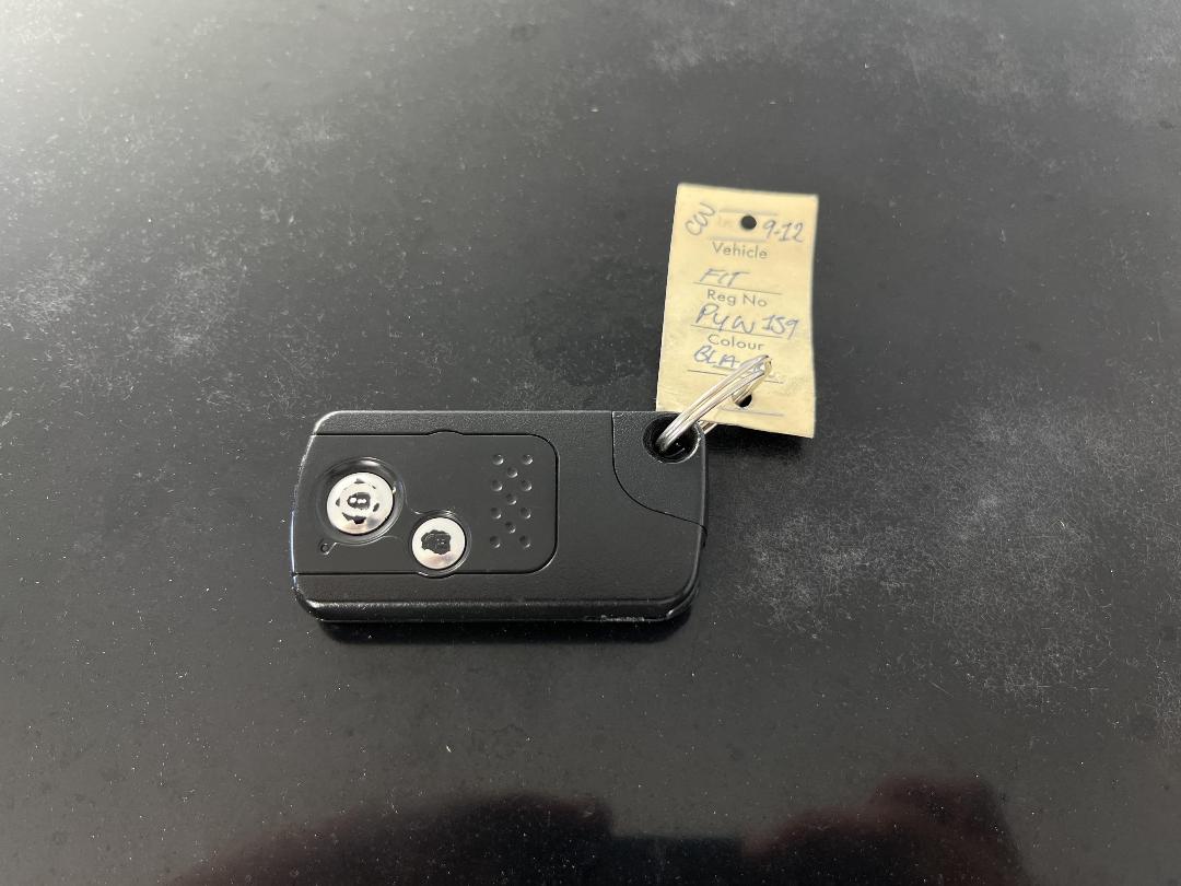 Photo '22' of Honda FIT