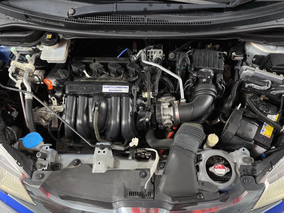 Photo '13' of Honda FIT