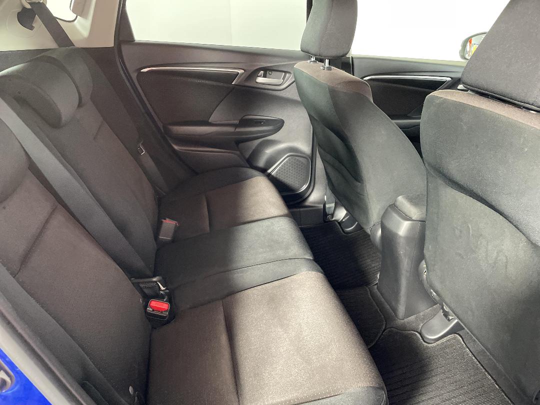 Photo '20' of Honda FIT