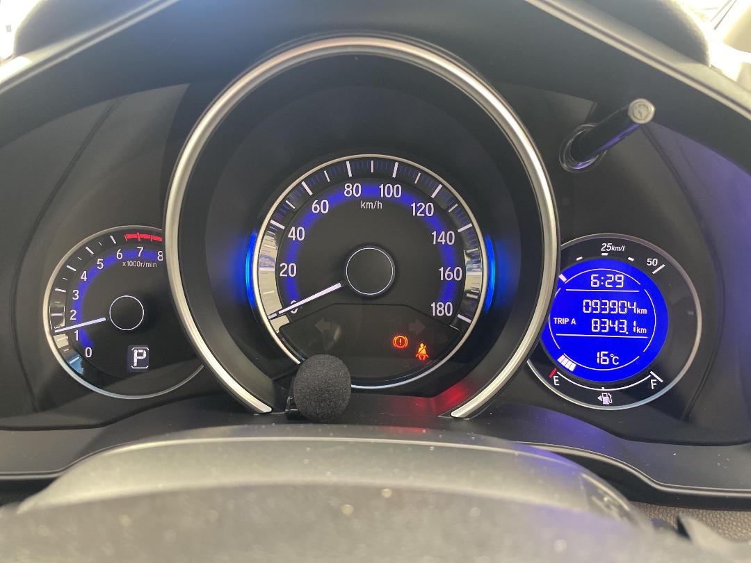 Photo '21' of Honda FIT